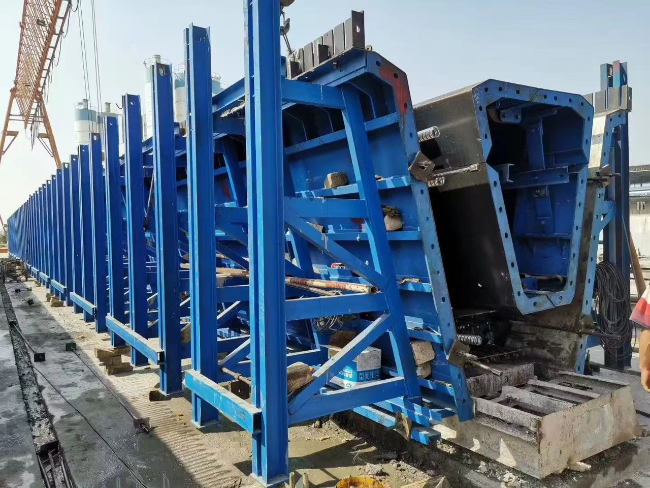 Box girder steel formwork · Photo 5